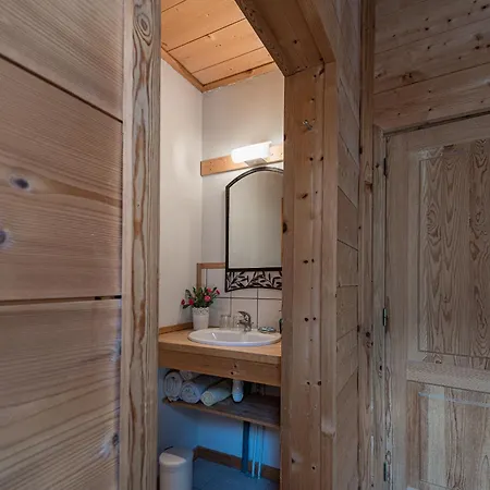 Apartment Orion A Gervais, Proche Chamonix *